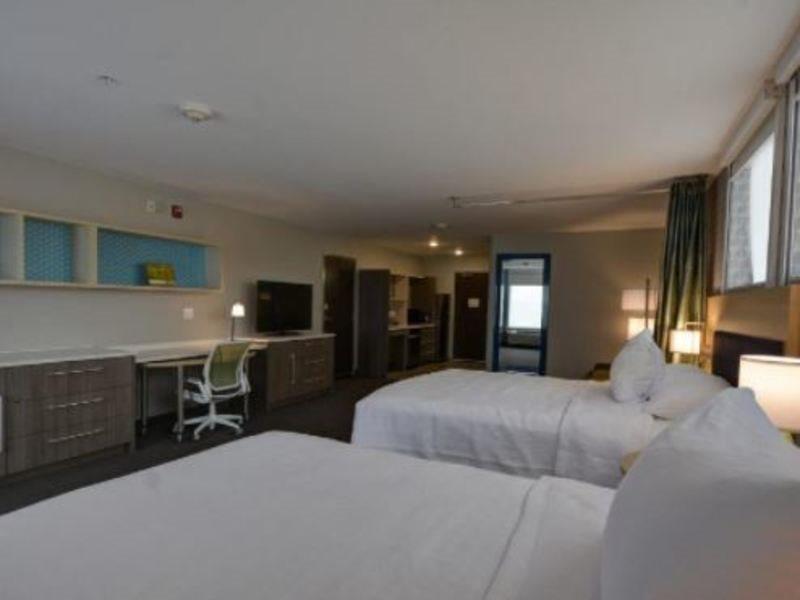 Home2 By Hilton Grand Rapids North 3*