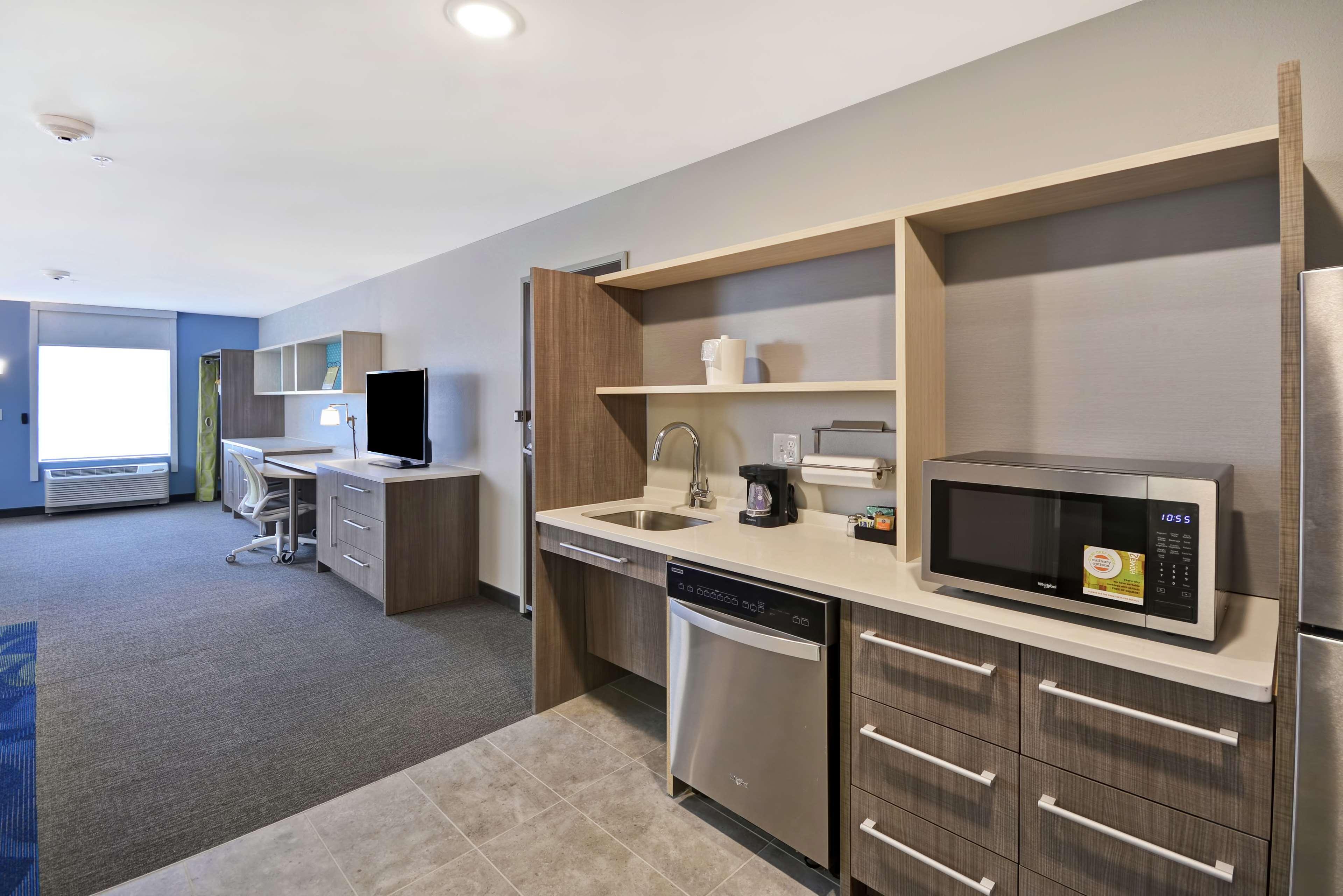 Home2 By Hilton Grand Rapids North Walker