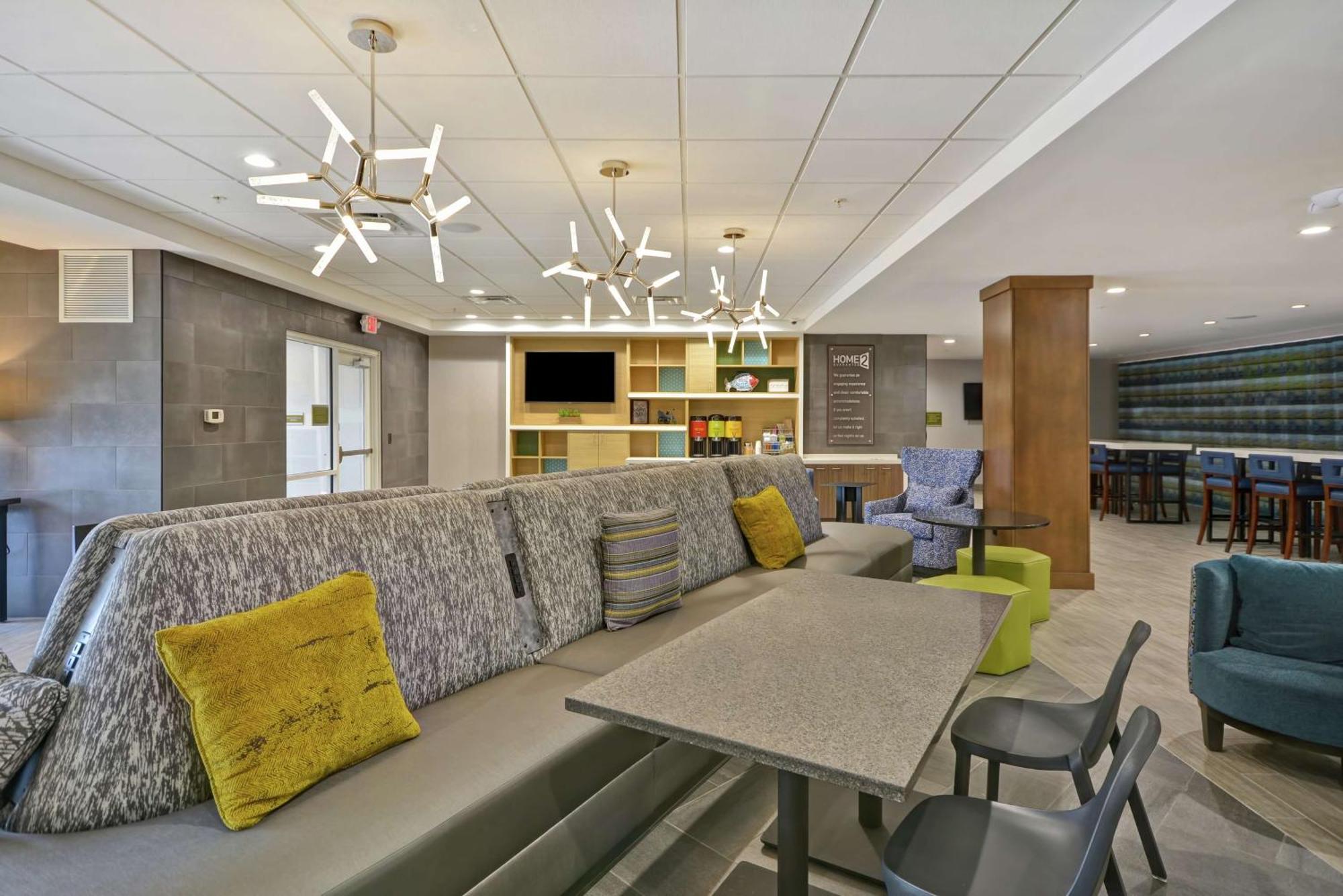 Home2 By Hilton Grand Rapids North Walker